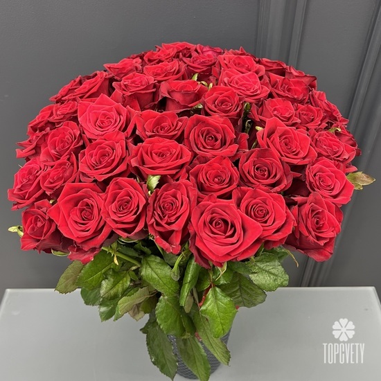 Букет из 51 красной розы 60см 