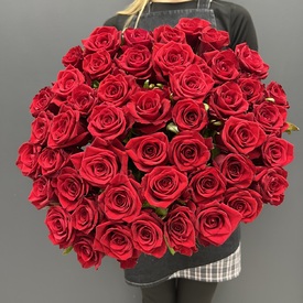 Букет из 51 красной розы 60см 