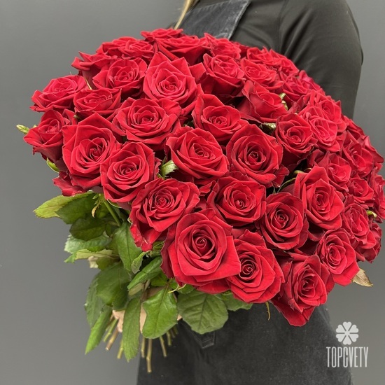 Букет из 51 красной розы 60см 