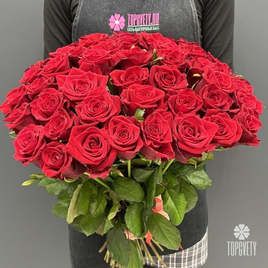 Букет из 51 красной розы 60см 