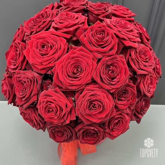 51 красная роза в коробке