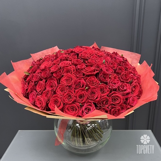 Букет из 131 красной розы 50см