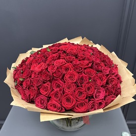Букет из 151 красной розы 
