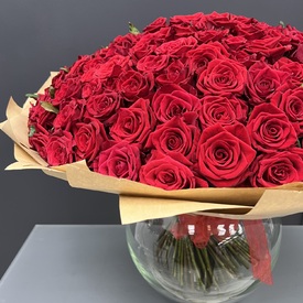 Букет из 151 красной розы 