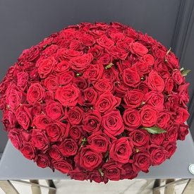 Букет из 101 красной розы Гран При 50см