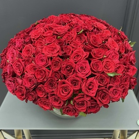 Букет из 101 красной розы Гран При 50см