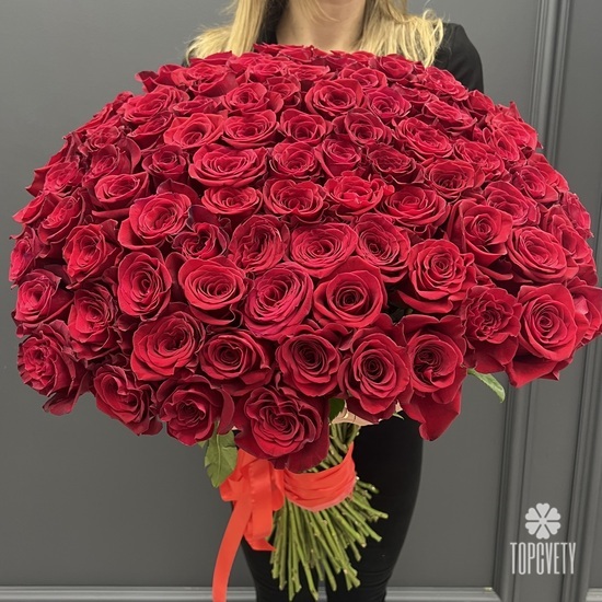 Букет из 101 красной розы Эксплорер 70см