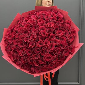 Букет из 101 красной розы Премиум 70см
