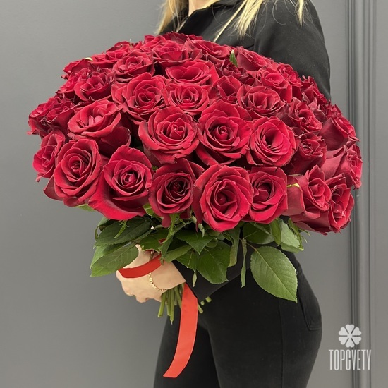 Букет из 51 красной розы Кения 40см
