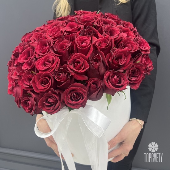 Букет из 101 красная роза в коробке