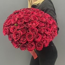 Букет из 101 красной розы Кения 40см