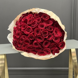 Букет из 51 красной розы Эксплорер 70см