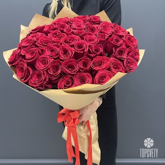 Букет из 51 красной розы 70см