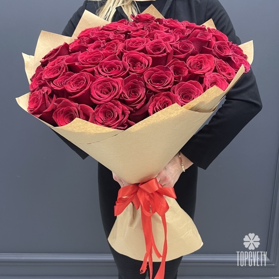 Букет из 51 красной розы 70см