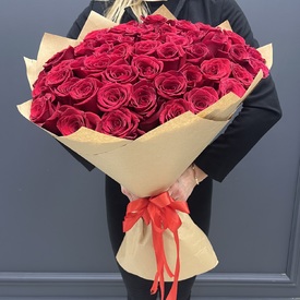 Букет из 51 красной розы 70см