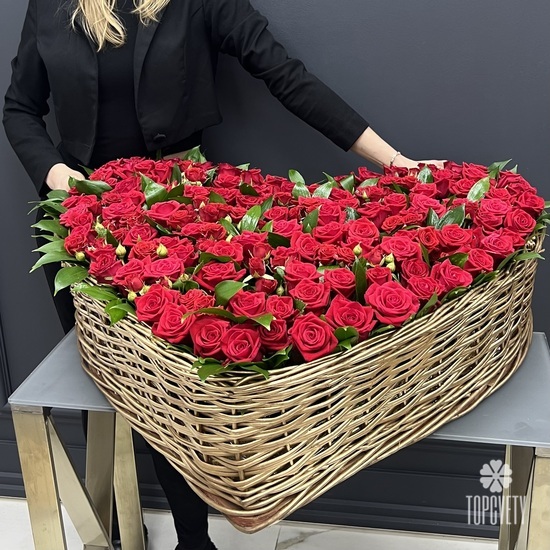Сердце из 101 красной розы «Премиум»