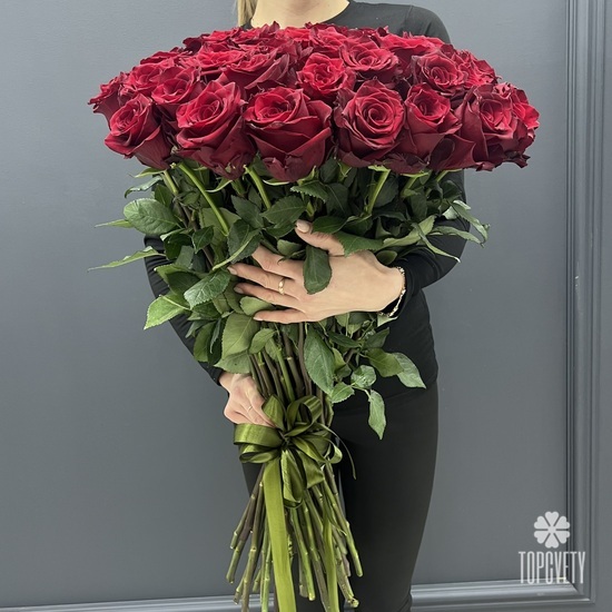 Букет из 51 красной розы 70 см