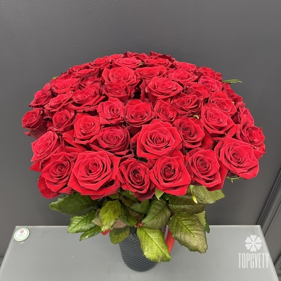 Букет из 51 красной розы 60см 