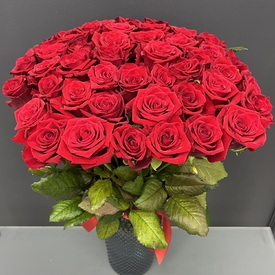 Букет из 51 красной розы 60см 