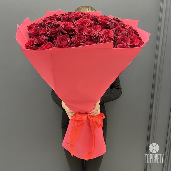 Букет из 51 красной розы 80см 