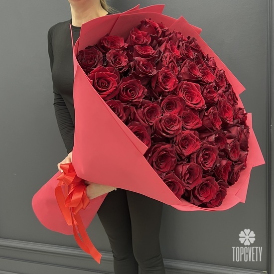Букет из 51 красной розы 80см 