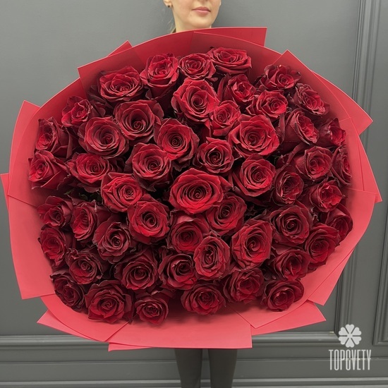 Букет из 51 красной розы 80см 