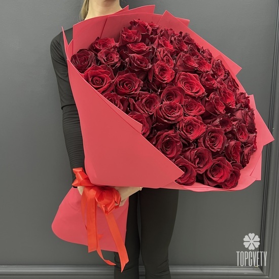 Букет из 51 красной розы 80см 