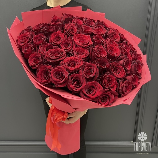 Букет из 51 красной розы 80см 