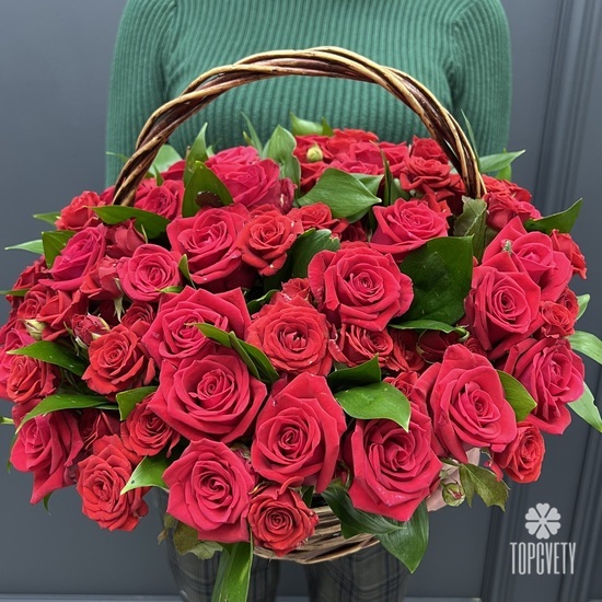 Букет из 51 красная роза в корзине