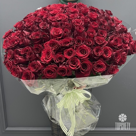 Букет из 101 красной розы Эксплорер 70см