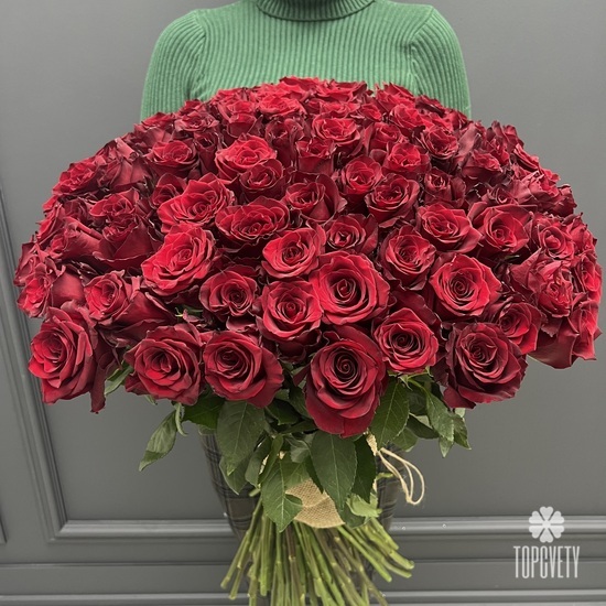 Букет из 101 красной розы Эквадор 70см