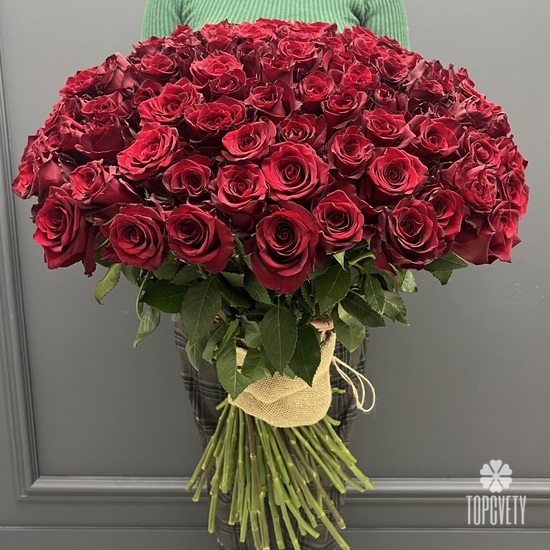 Букет из 101 красной розы Эквадор 70см