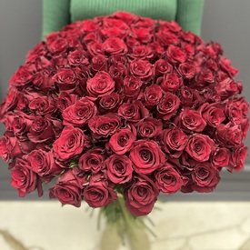 Букет из 101 красной розы Эквадор 70см
