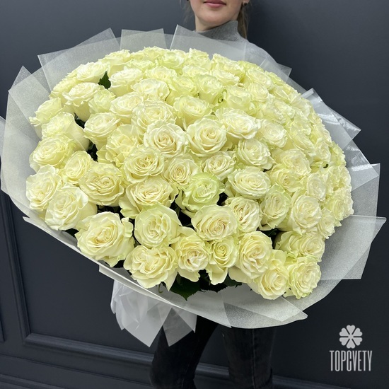 Букет из 101 белой розы Мондиаль 70см