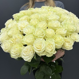 Букет из 51 белой розы 70 см