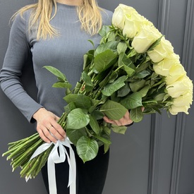 Букет из 51 белой розы 70 см