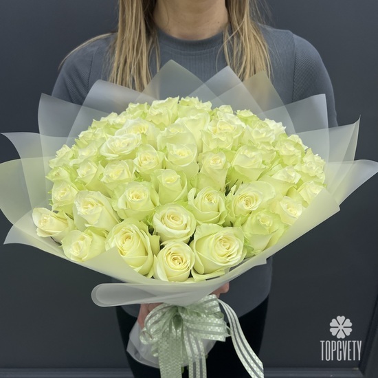 Букет из 51 белой розы  Мондиаль 50см