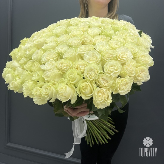 Букет из 101 белой розы Мондиаль 70см