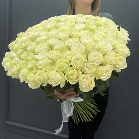 Букет из 101 белой розы Мондиаль 70см