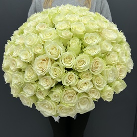 Букет из 101 белой розы 40см