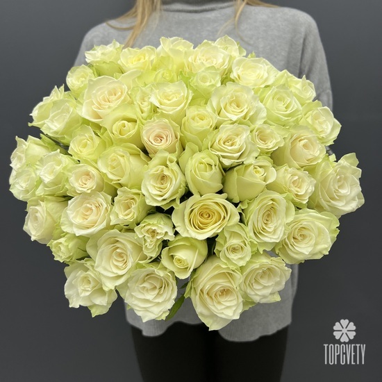 Букет из 51 белой розы 40см
