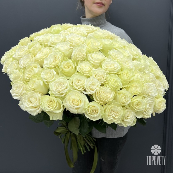 Букет из 101 белой розы Мондиаль 70см