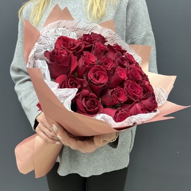 Букет из 25 красных роз 40см