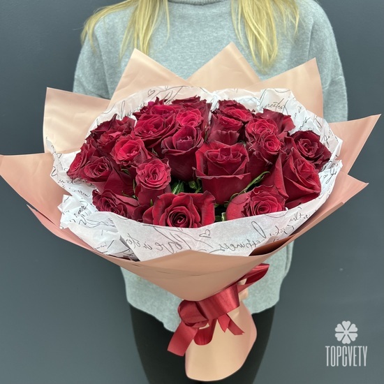 Букет из 25 красных роз 40см