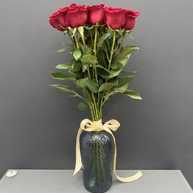 Букет из 15 красных роз Эксплорер 80см