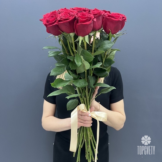 Букет из 15 красных роз Эксплорер 80см