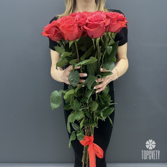 Букет из 15 красных роз  Эксплорер 70см