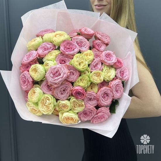 Букет из 19  пионовидных роз микс 60см