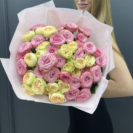 Букет из 19  пионовидных роз микс 60см