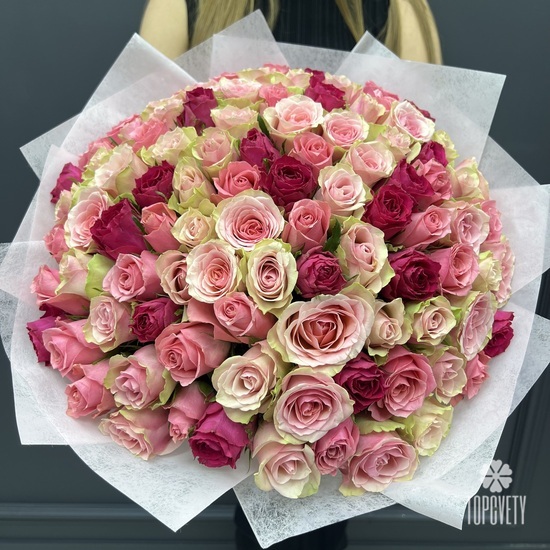 Букет из 101 розовой розы Кения 40см